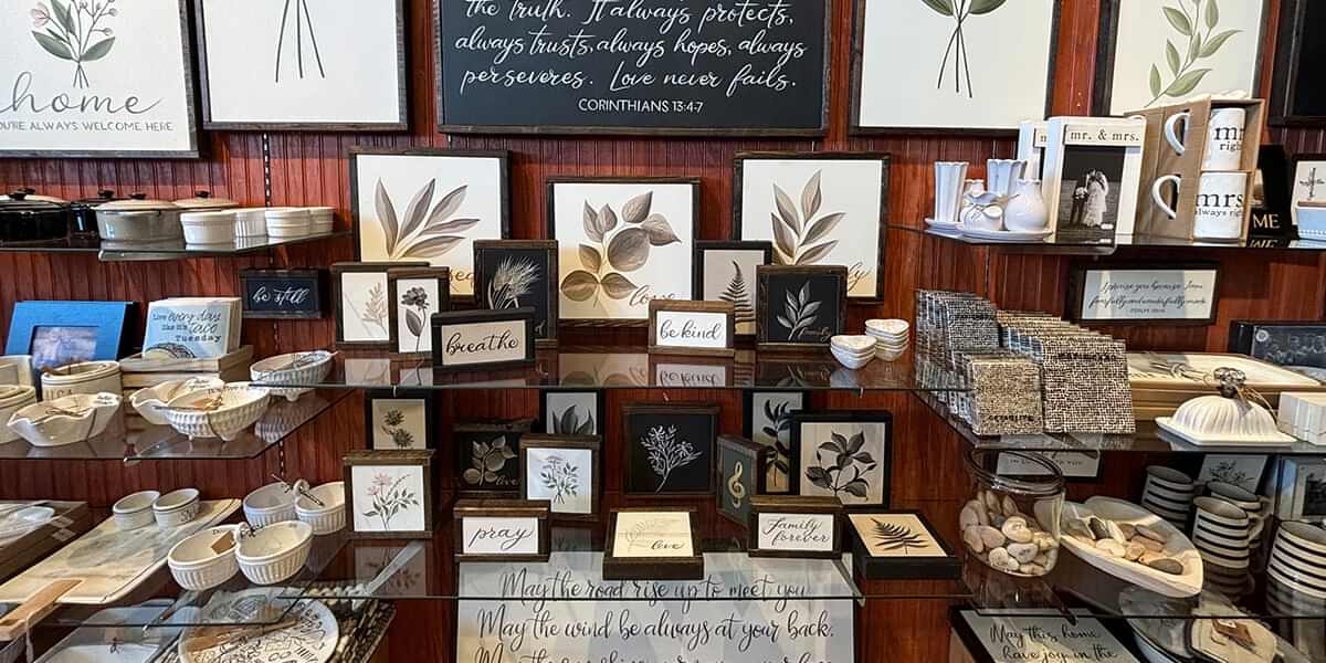 Signage and Decorations | The Woods Gifts MN